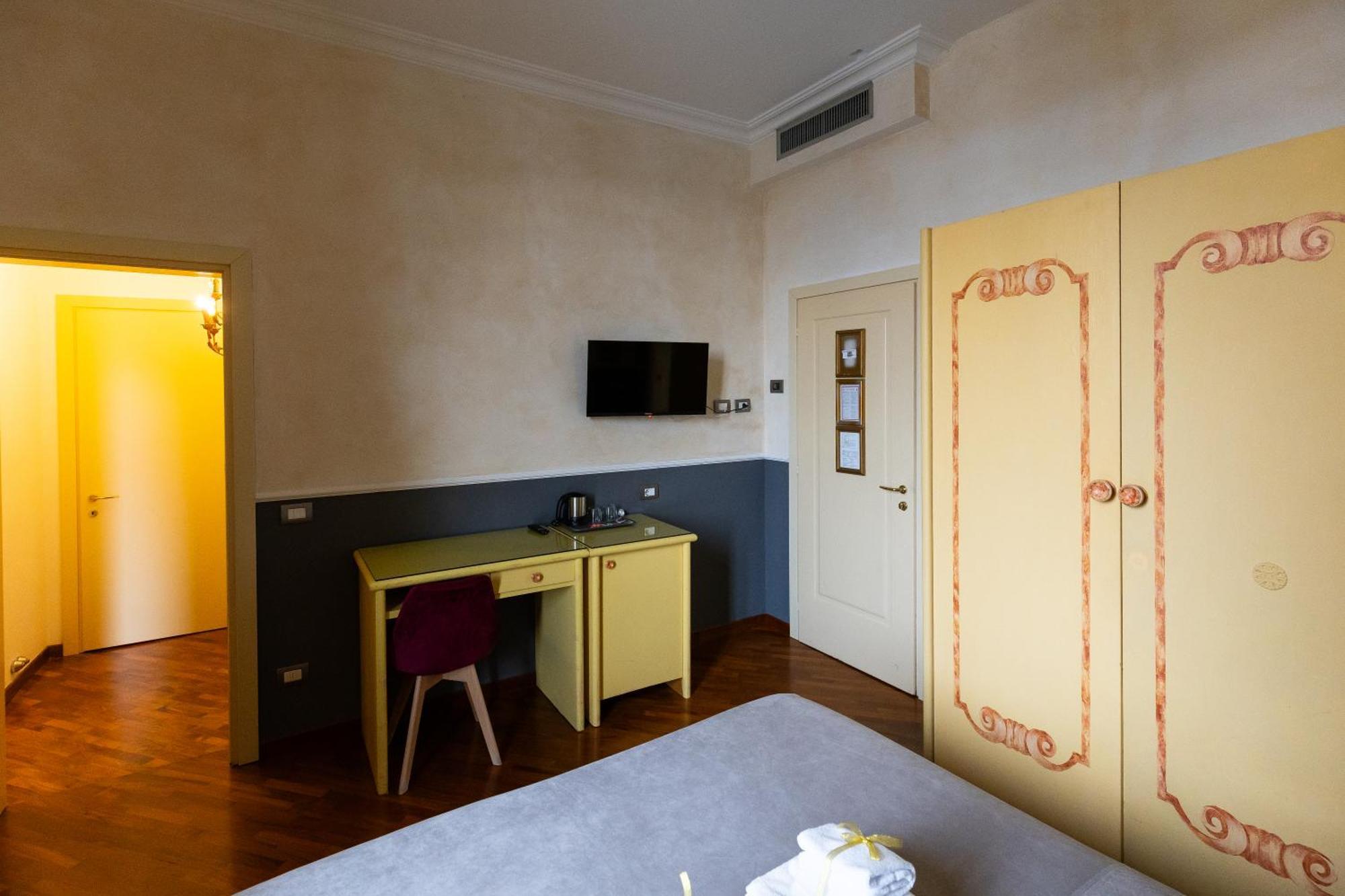 S.Maria Novella Dream Suites Florenz Exterior foto